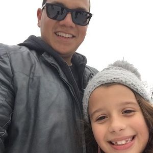 Meet your Posher, Luis enrique